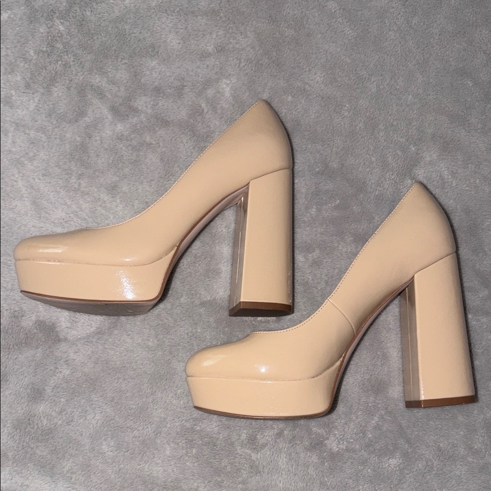 Jessica Simpson Pumps
